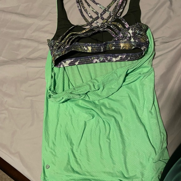 Lululemon tank with bra - Picture 2 of 3